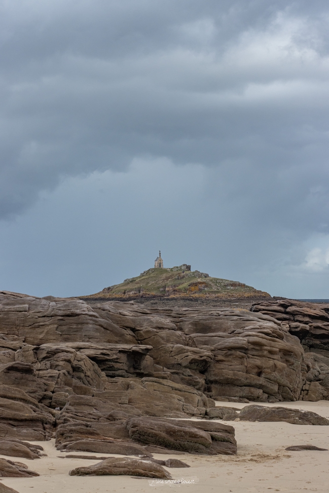 plage Saint-Michel l’îlot avant pluie